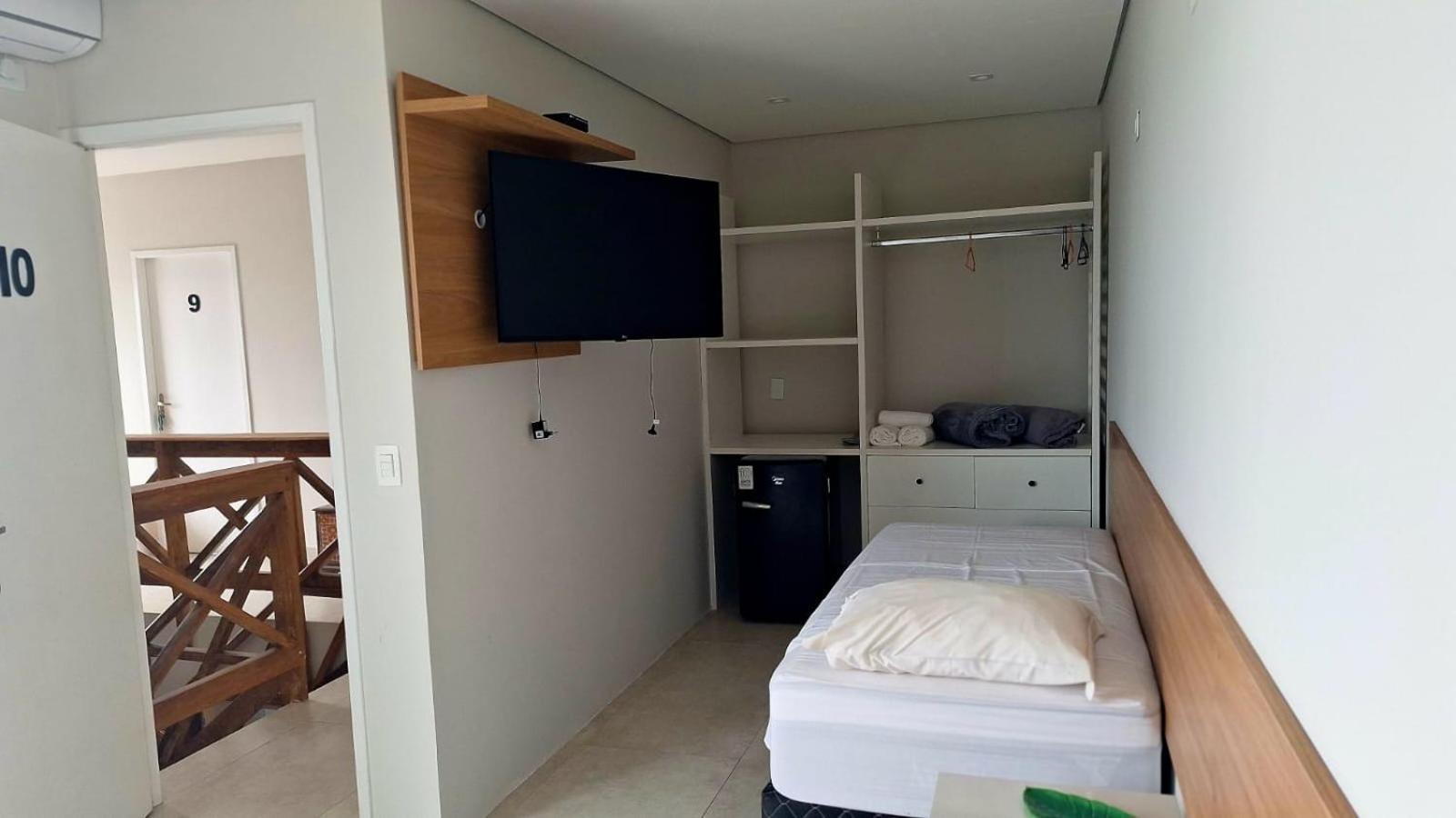 Casatua Pousada Juquei Bagian luar foto